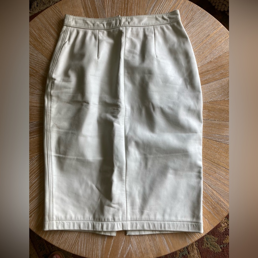Bermans Vintage Leather pencil skirt size 10 (fits like a 4/6)
